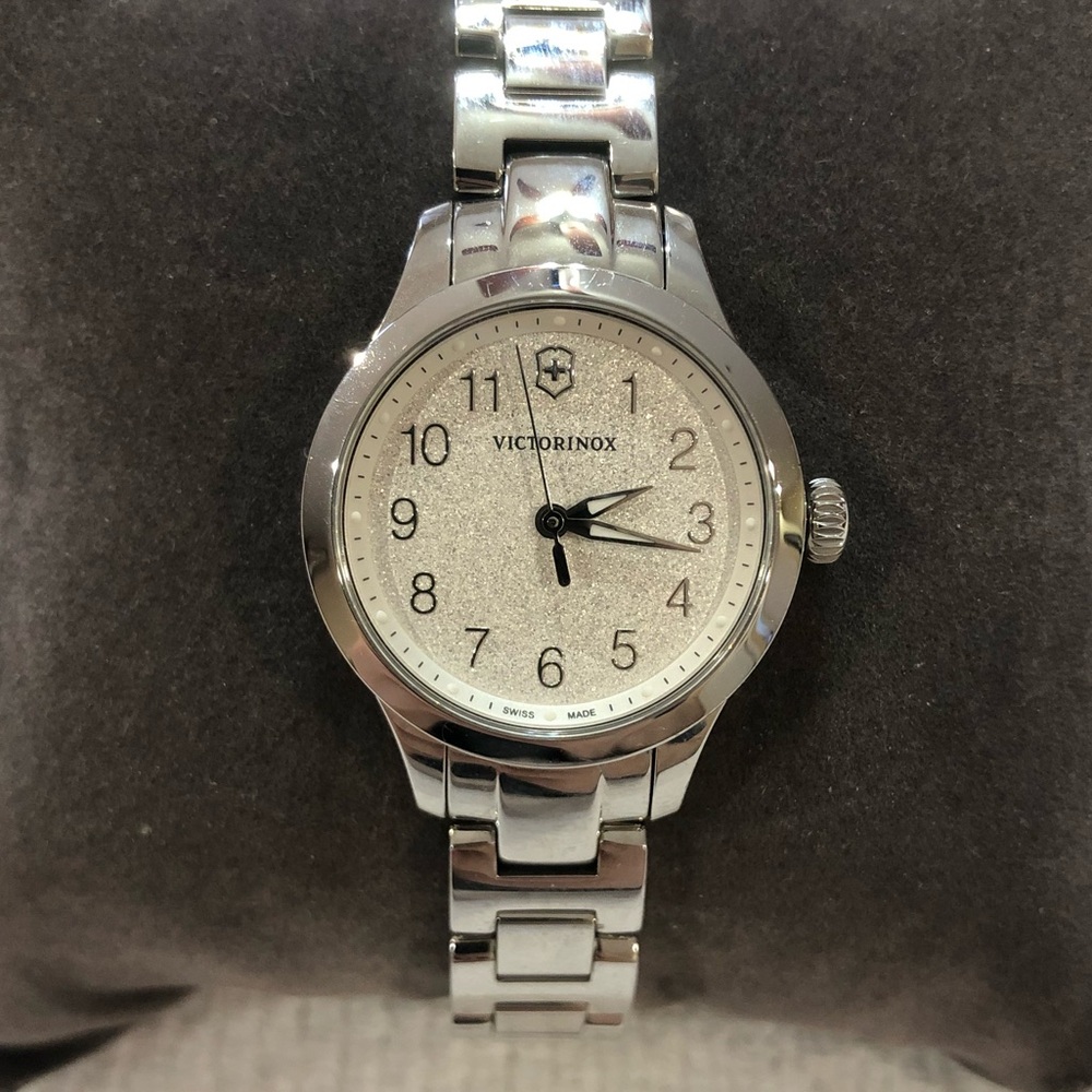 NWOT Victorinox Ladies Watch